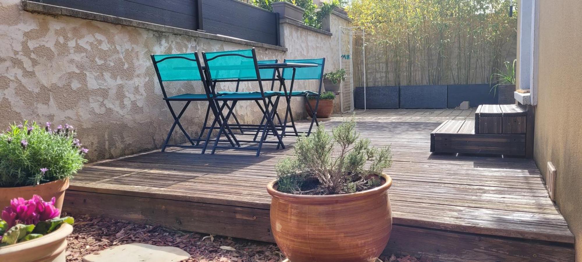 Apartament Chez Valeric Lunel  Zewnętrze zdjęcie