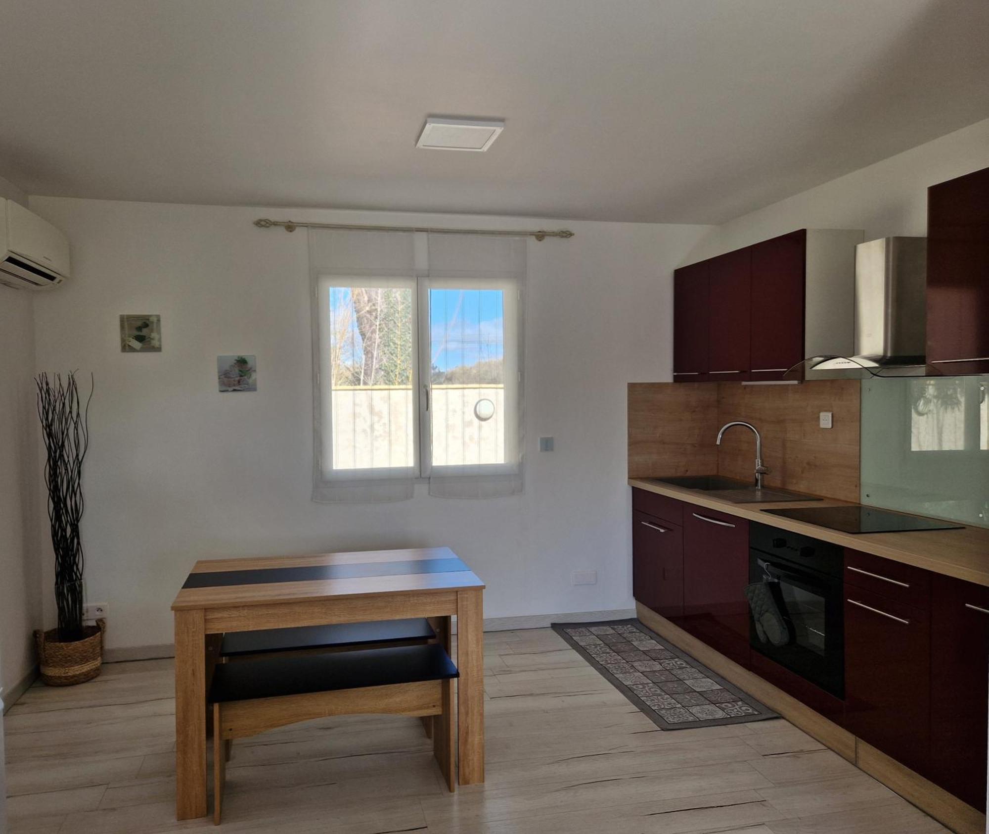 Apartament Chez Valeric Lunel  Zewnętrze zdjęcie